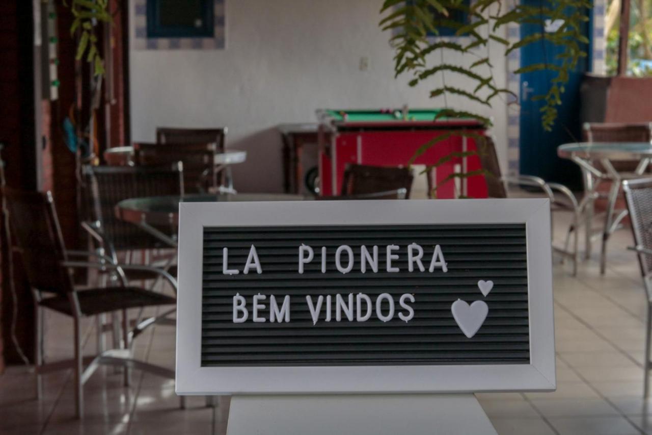 Pousada La Pionera Vila do Abraao Bagian luar foto