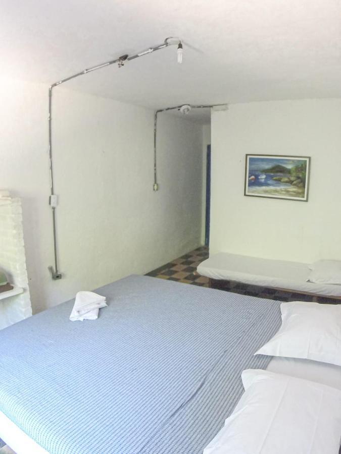 Pousada La Pionera Vila do Abraao Bagian luar foto